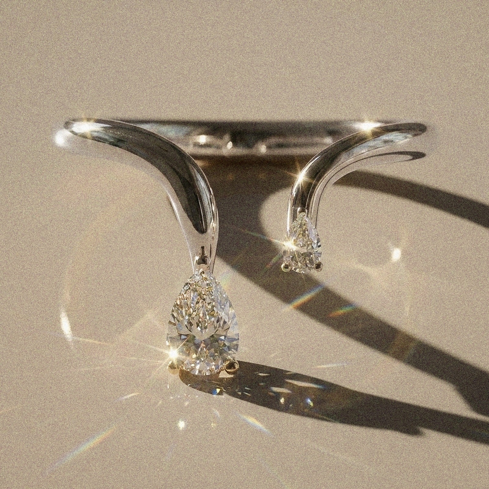 Celeste - bague de fiançailles taille poire