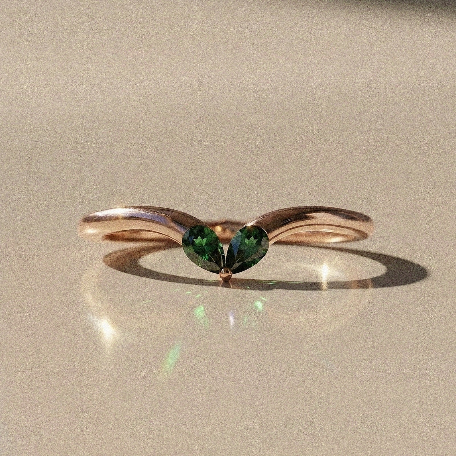 Daphné - Bague de fiançailles deux pierres forme poire