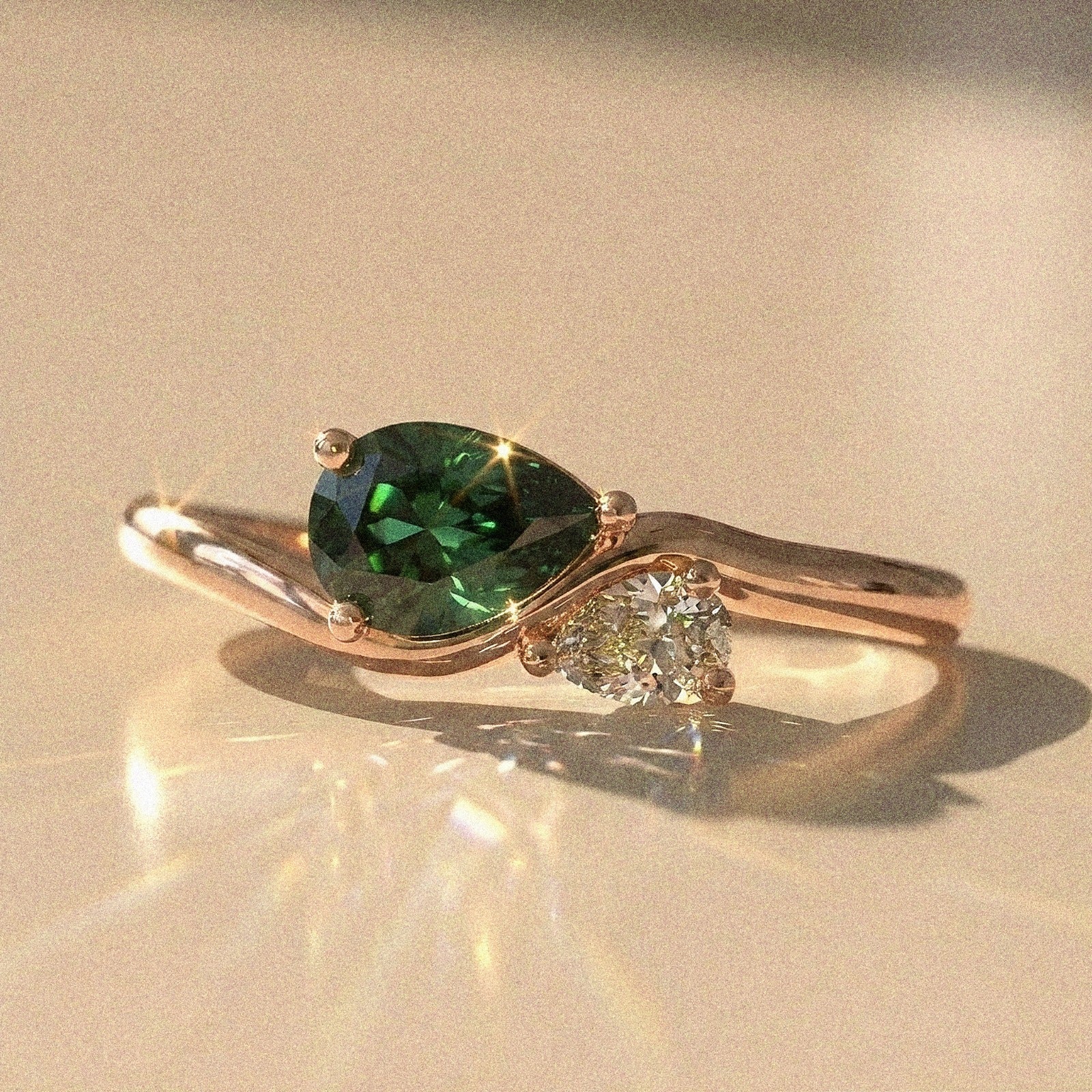 Paola - Bague de fiançailles toi&moi forme poire