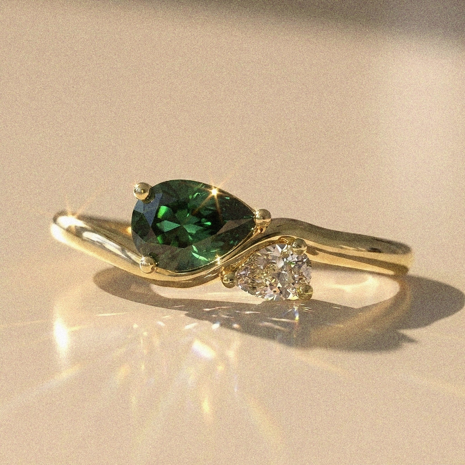 Paola - Bague de fiançailles toi&moi forme poire