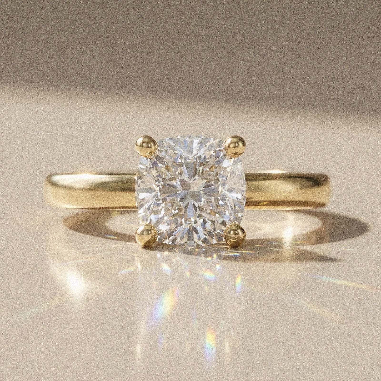 Bague Vaena – Solitaire diamant laboratoire coussin 1,5 ct