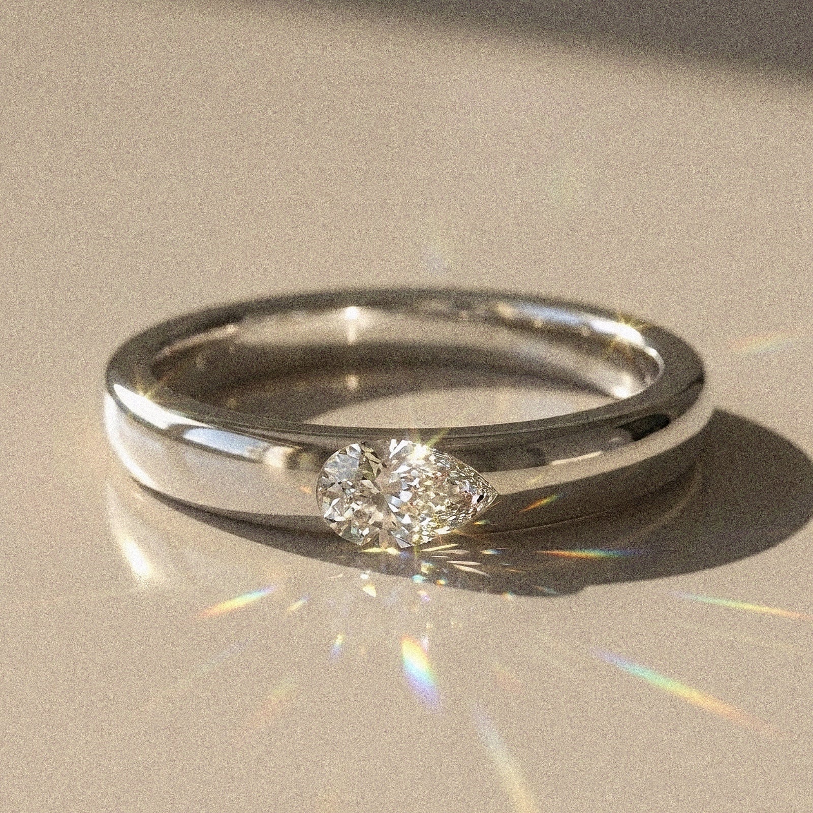 Alliance mixte Aurora diamant naturel poire