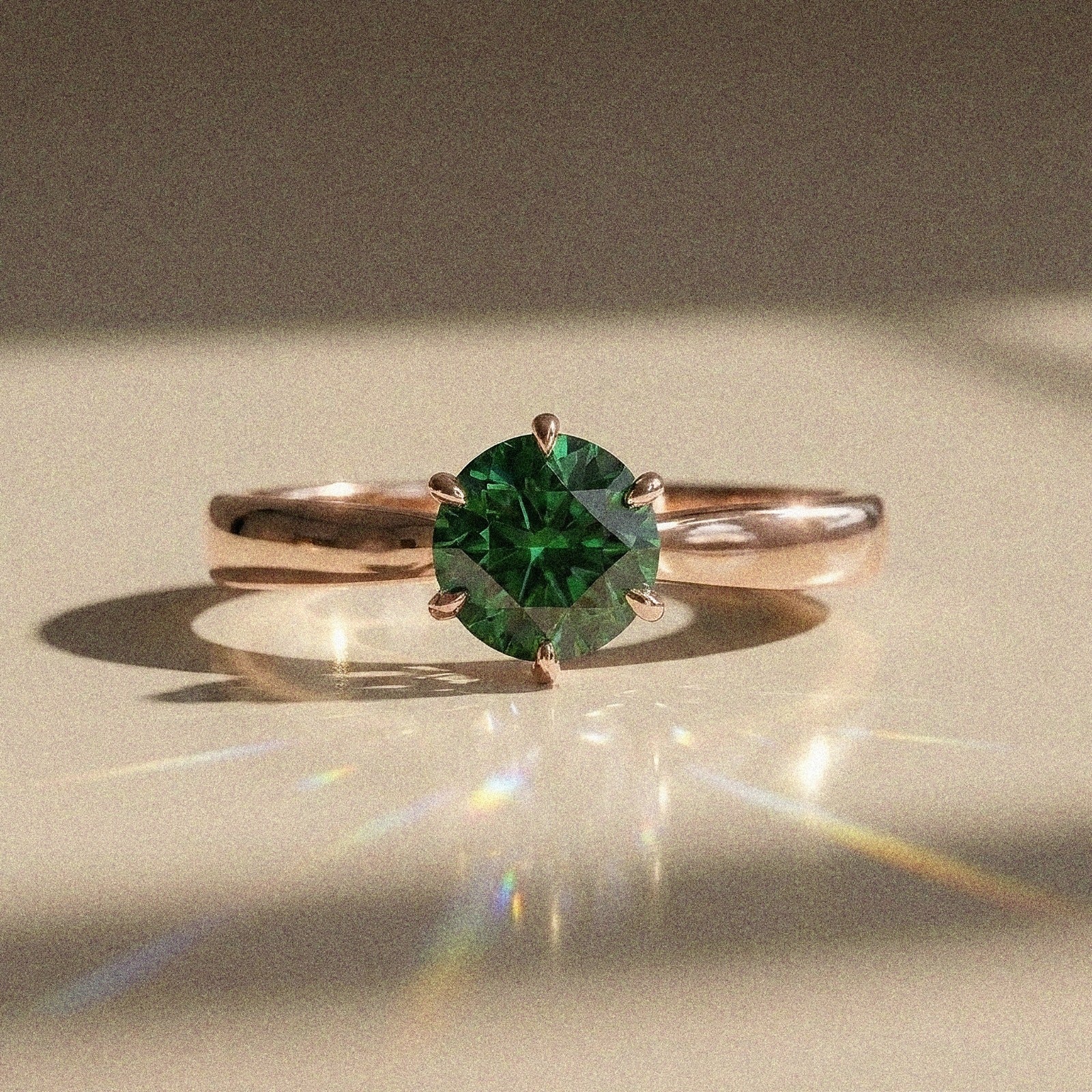 Itea - Brilliant Cut Solitaire