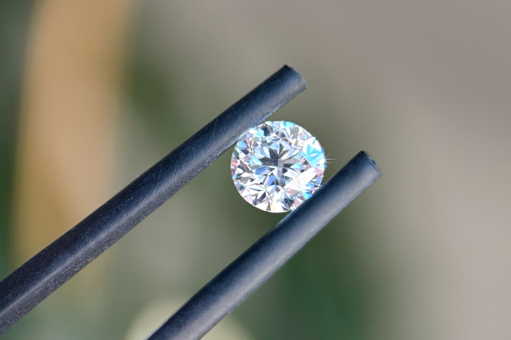 Diamants naturels ou diamants de synthèse pour les bagues de fiançailles ?