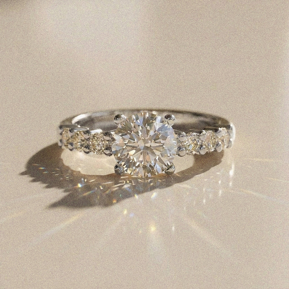 Apolline - engagement ring
