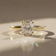 Léonie Ring – Oval Lab Diamond Solitaire