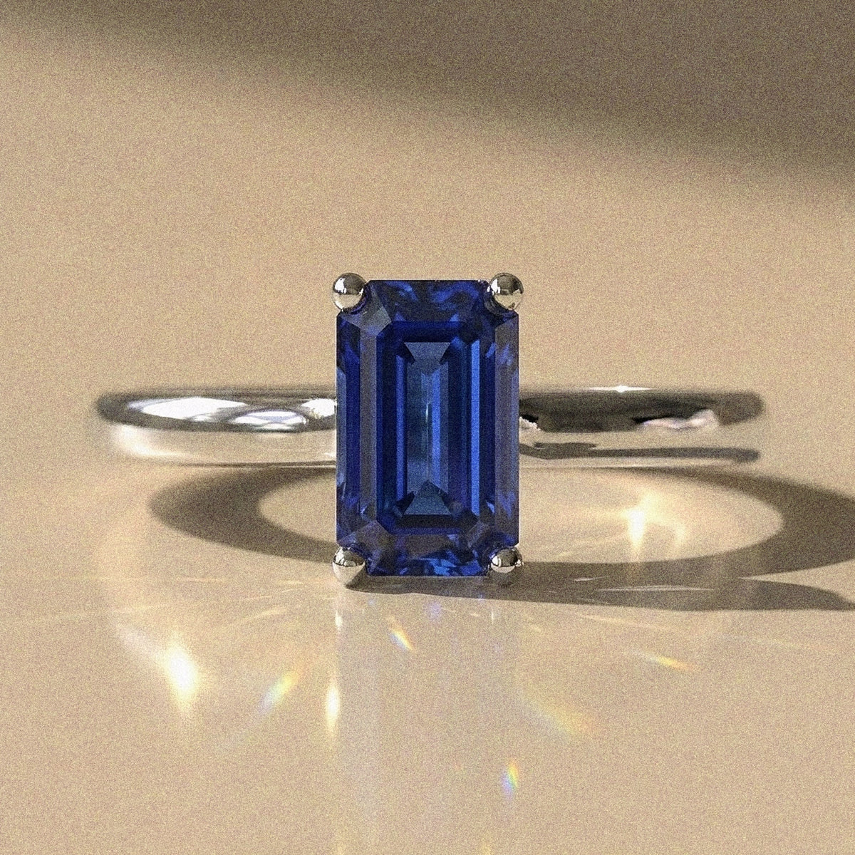 Esma Solitaire – brilliant cut 1.5 carats
