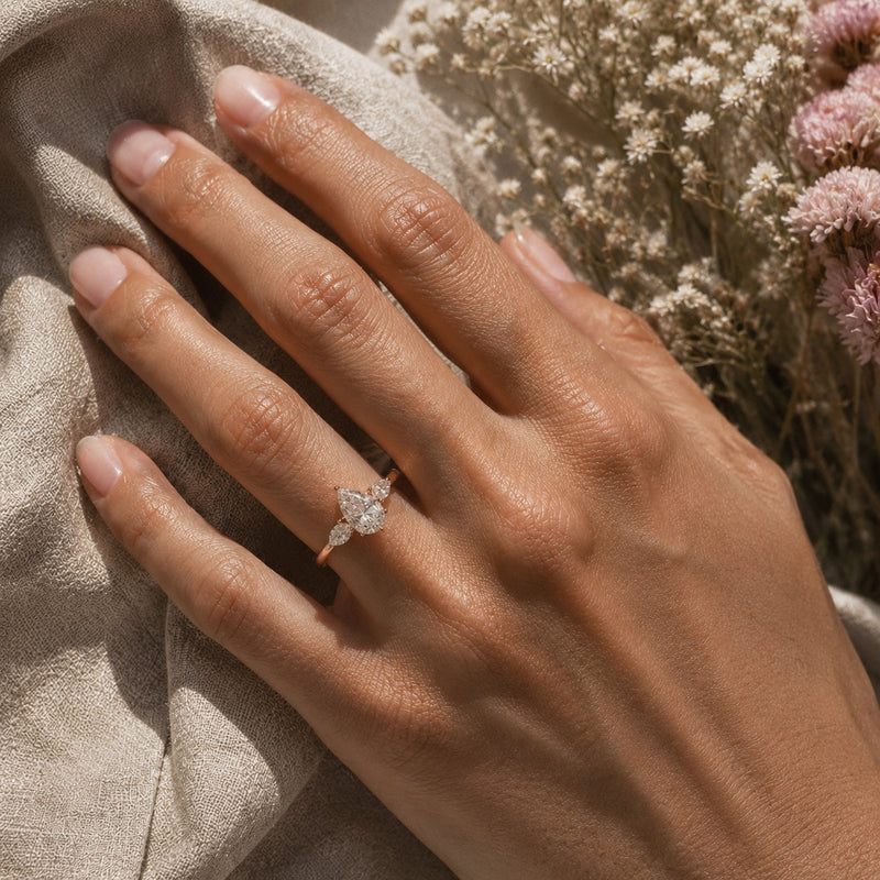 Victoria - Pear-shaped solitaire engagement ring