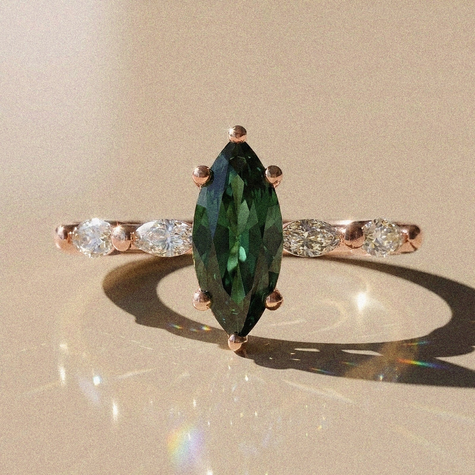 Ambre - bague de fiançailles marquise