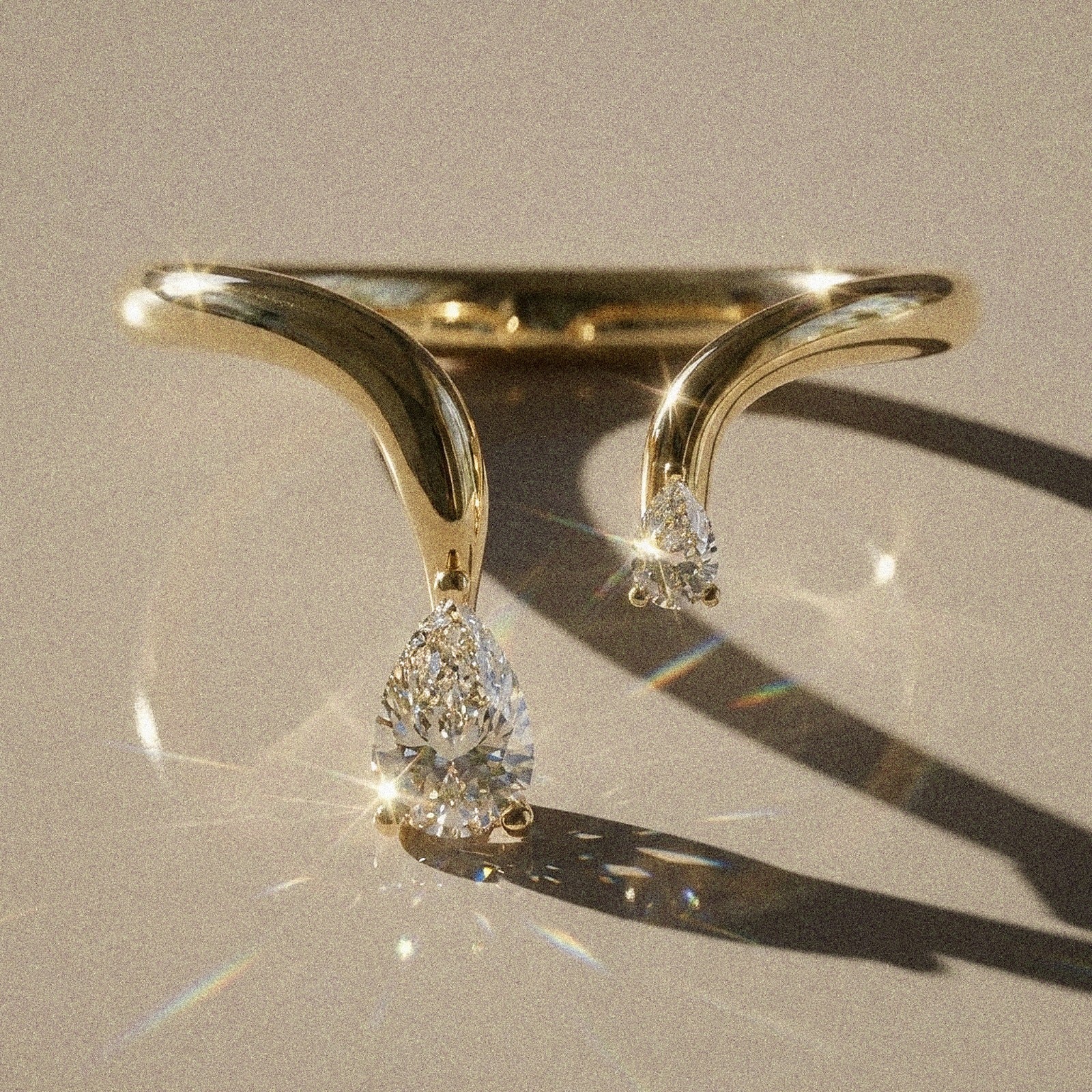 Celeste - bague de fiançailles taille poire