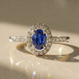 Abelia - Bague de fiançailles diamant ovale pavé