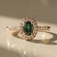 Abelia - Bague de fiançailles diamant ovale pavé