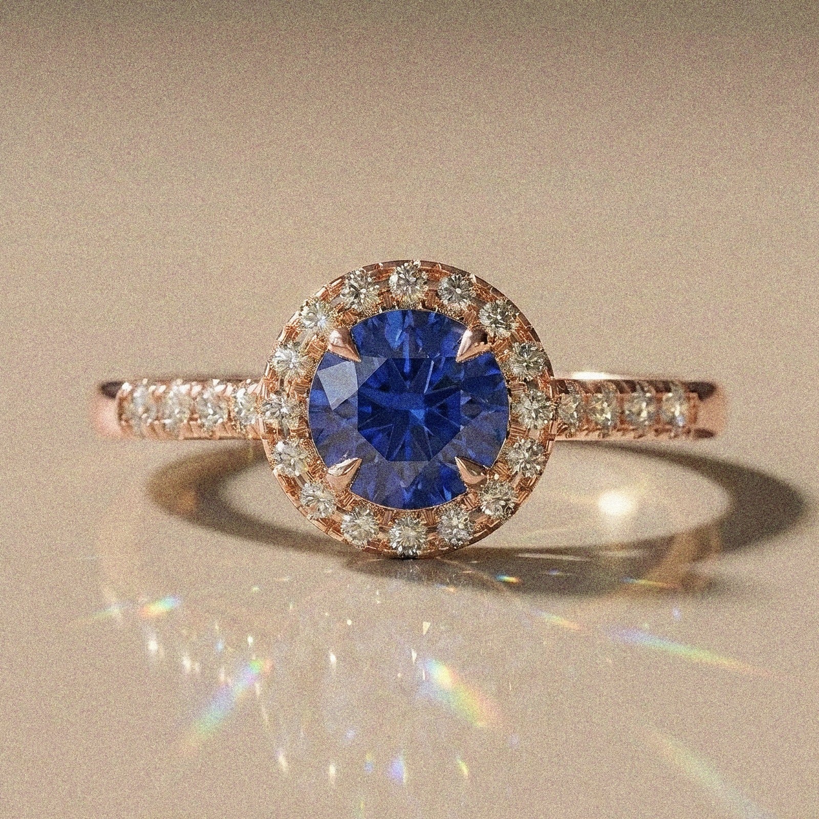 Cassia - Bague de fiançailles diamant taille brillant pavé