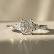 Olea - Bague de fiançailles pierre radiant épaulée