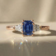 Olea - Bague de fiançailles pierre radiant épaulée