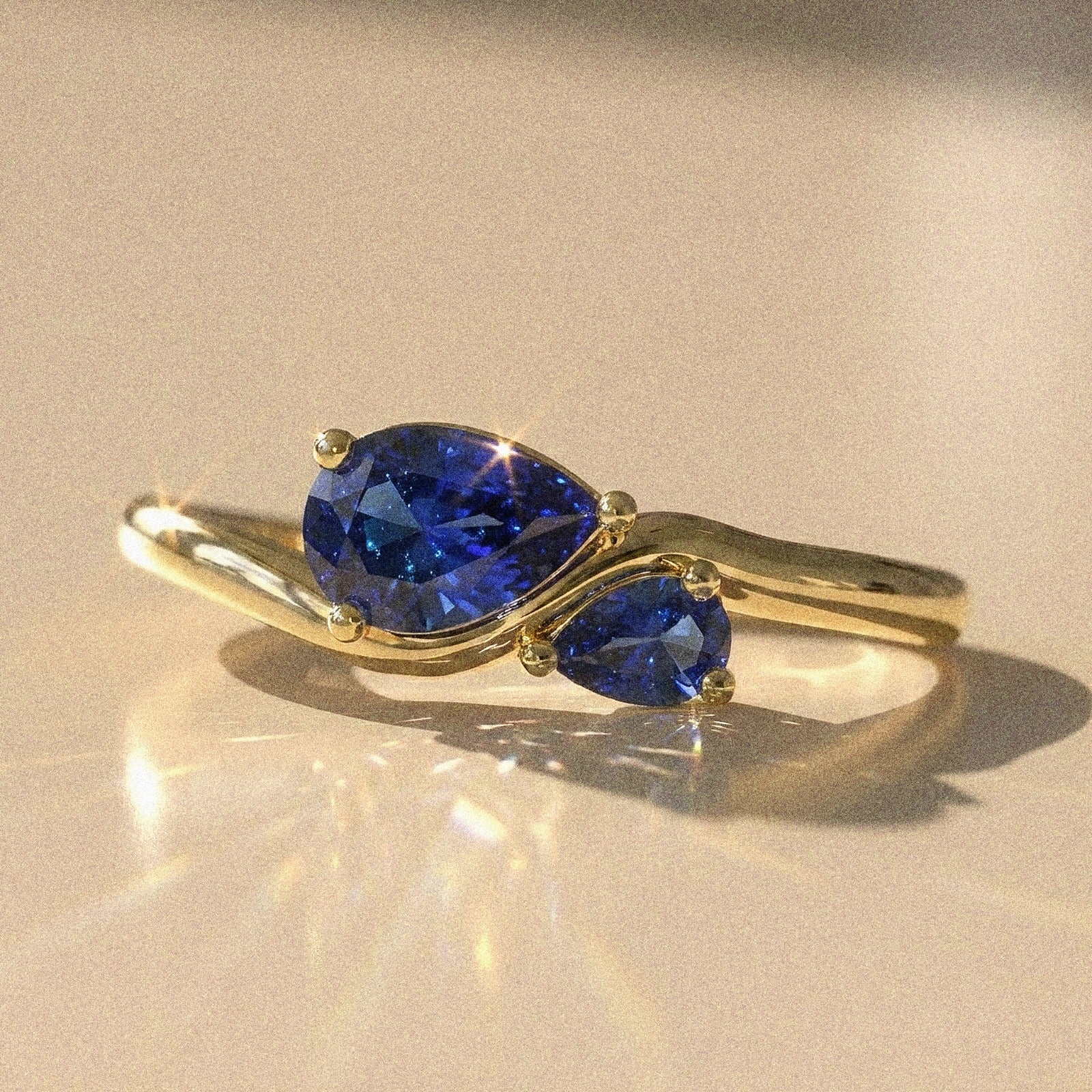 Paola - Bague de fiançailles toi&moi forme poire