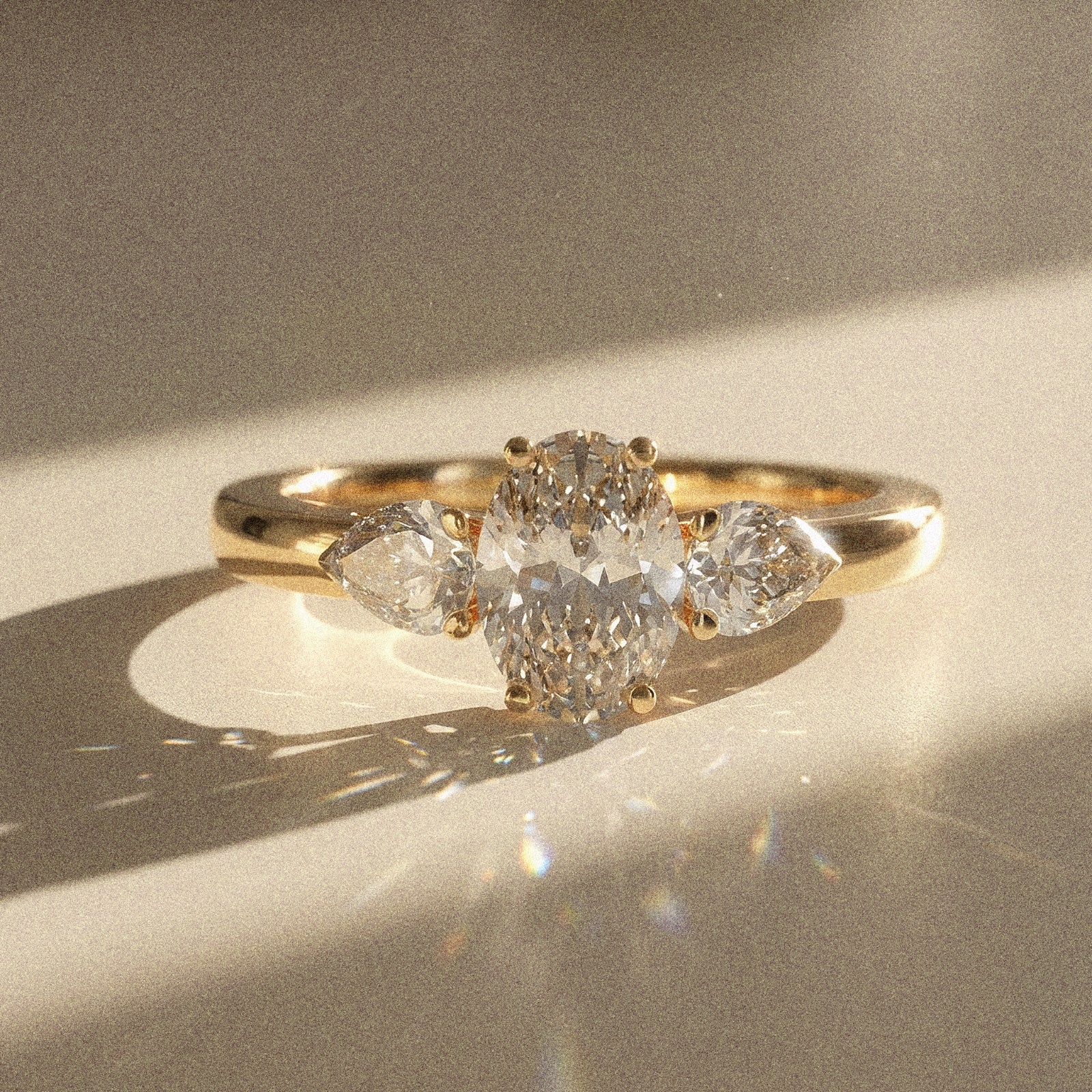 Héra - Bague de fiançailles solitaire accompagné