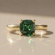 Madeleine - Solitaire accompanied pear-shaped