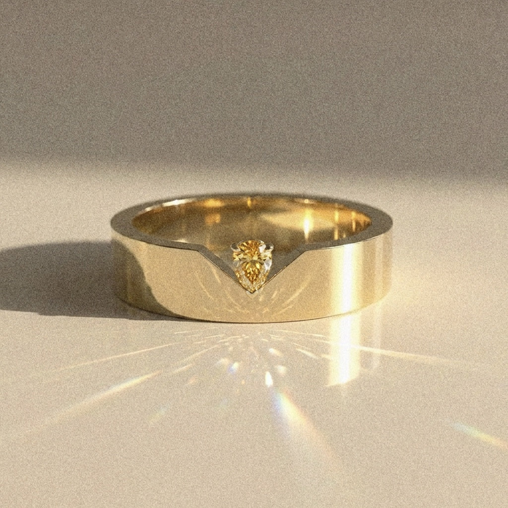 Santo mixed alliance – pear-cut stone