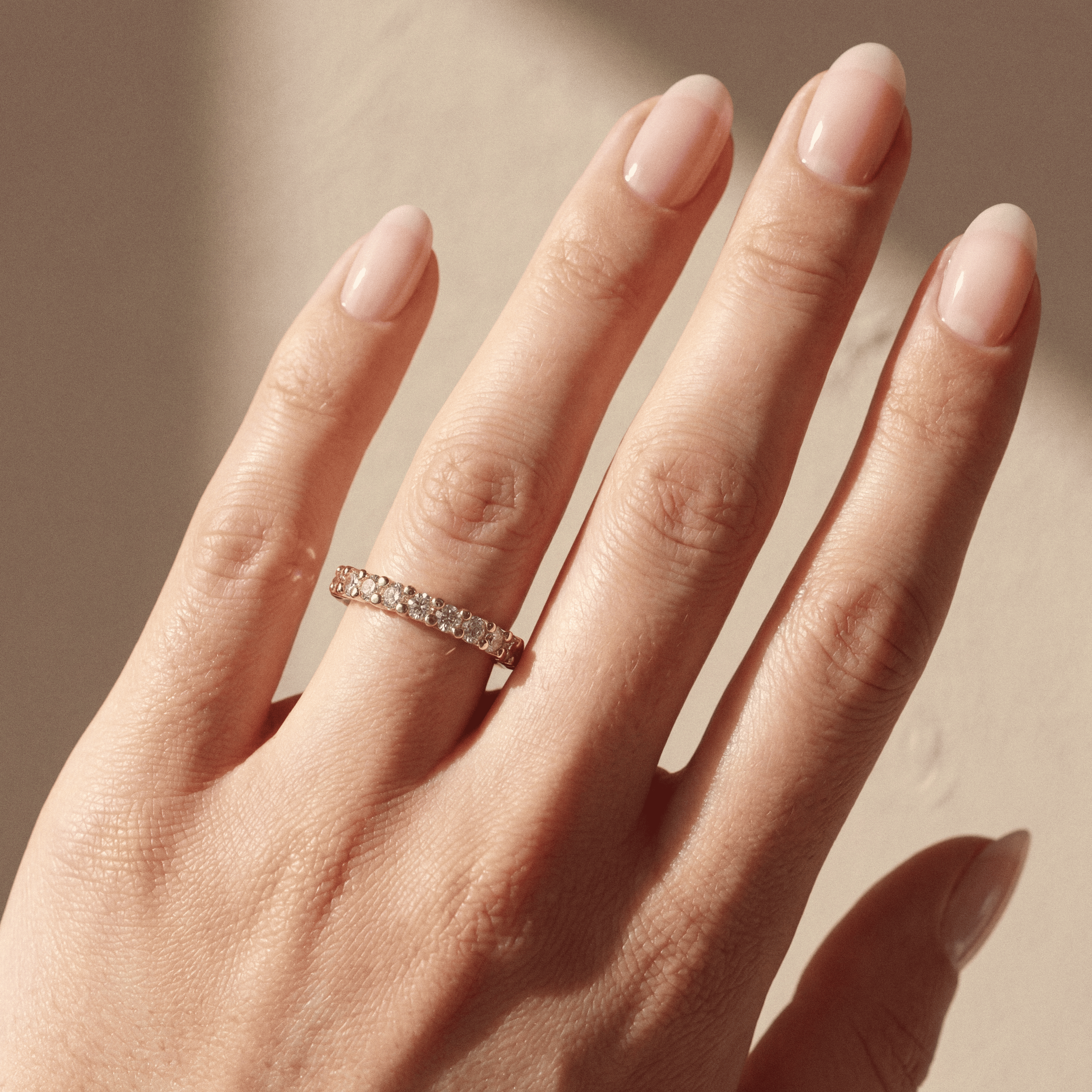 Alliance femme Hvar en or 750 – Diamant naturel rond brillant