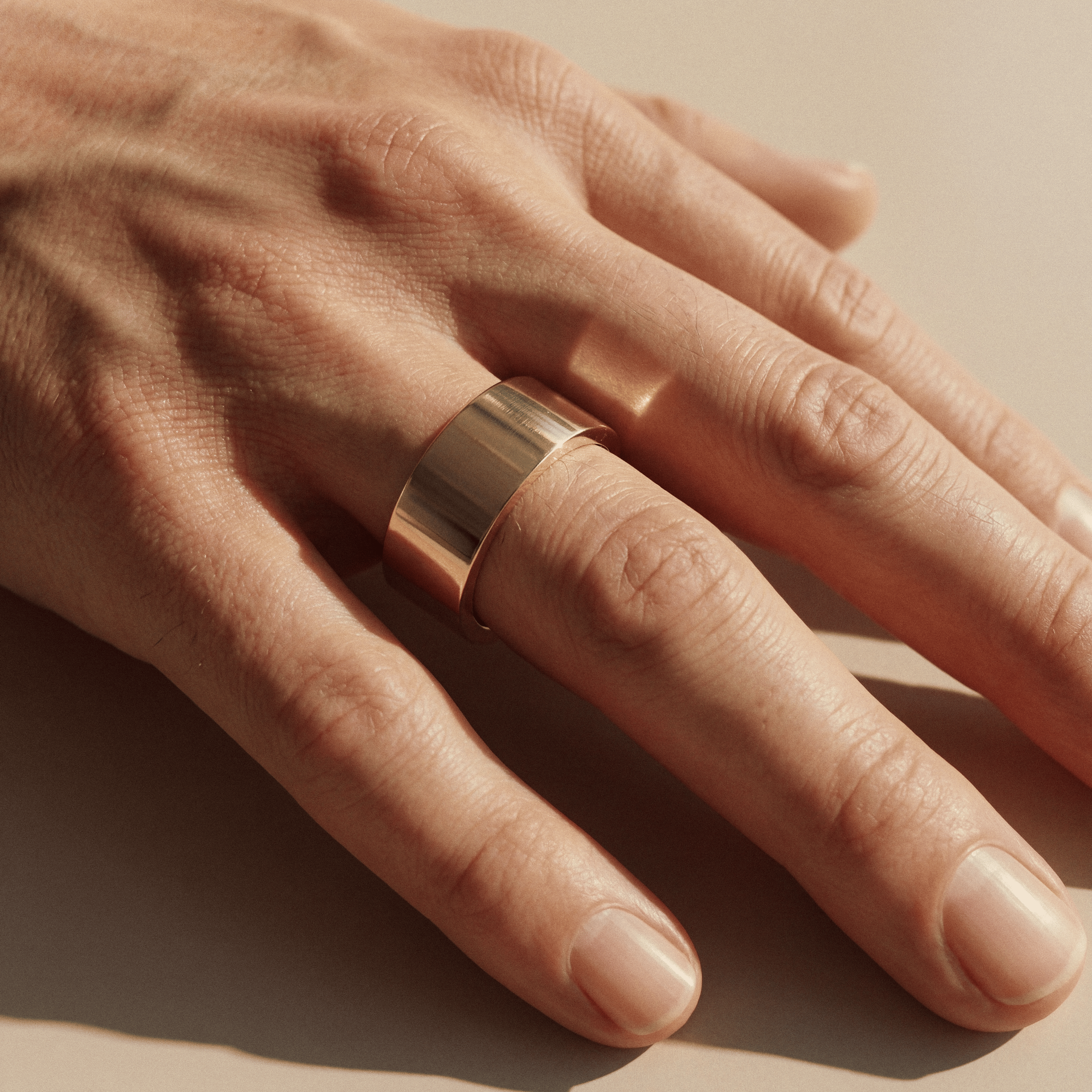 Alliance homme Kotor en or 750