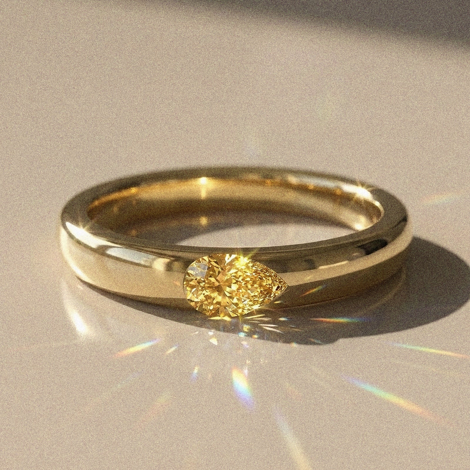 Alliance mixte Aurora diamant naturel poire